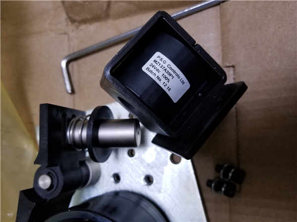 WARNER离合器用电磁阀SZ137A39P1